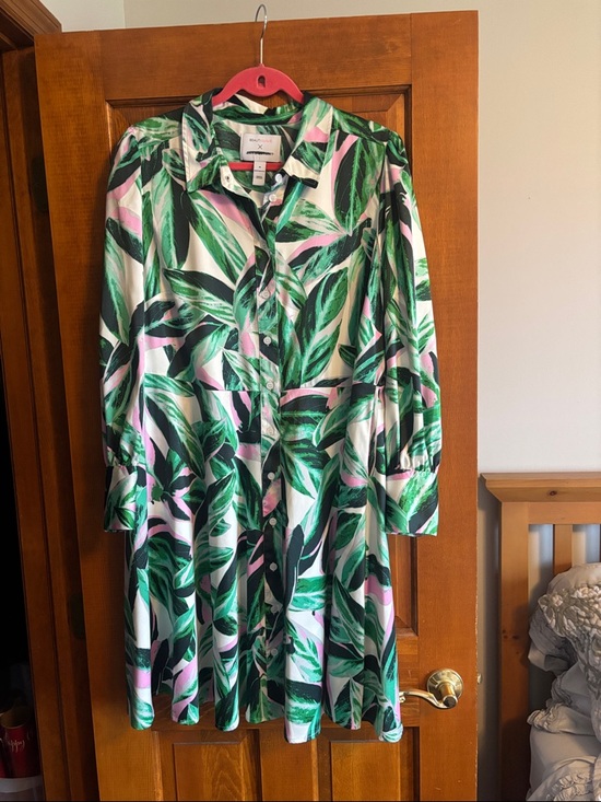 Lane Bryant Dresses & Skirts - Lane Bryant Green & Pink Leaf Print Shirt Dress Size 16